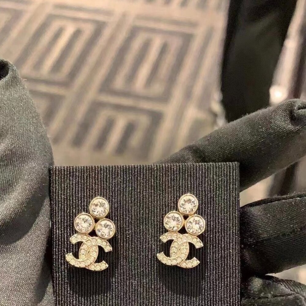 Chanel Women's Earrings - Picture 1 of 9